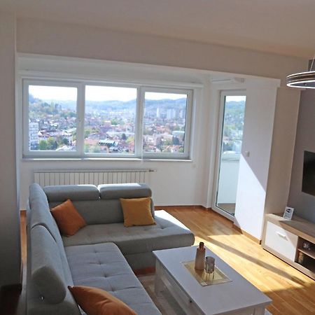 Apartment Cecovic - Mellain Тузла Экстерьер фото