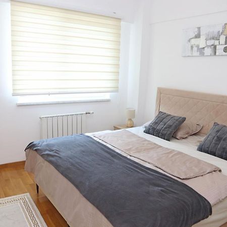 Apartment Cecovic - Mellain Тузла Экстерьер фото