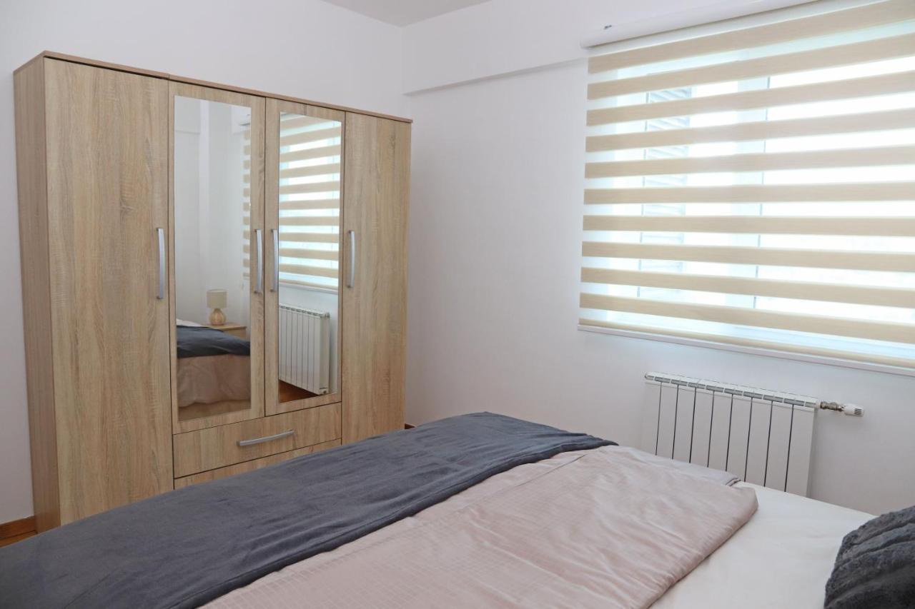 Apartment Cecovic - Mellain Тузла Экстерьер фото
