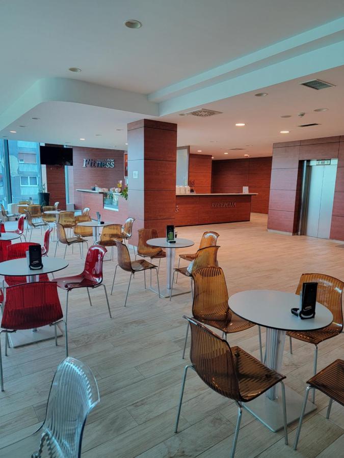 Apartment Cecovic - Mellain Тузла Экстерьер фото